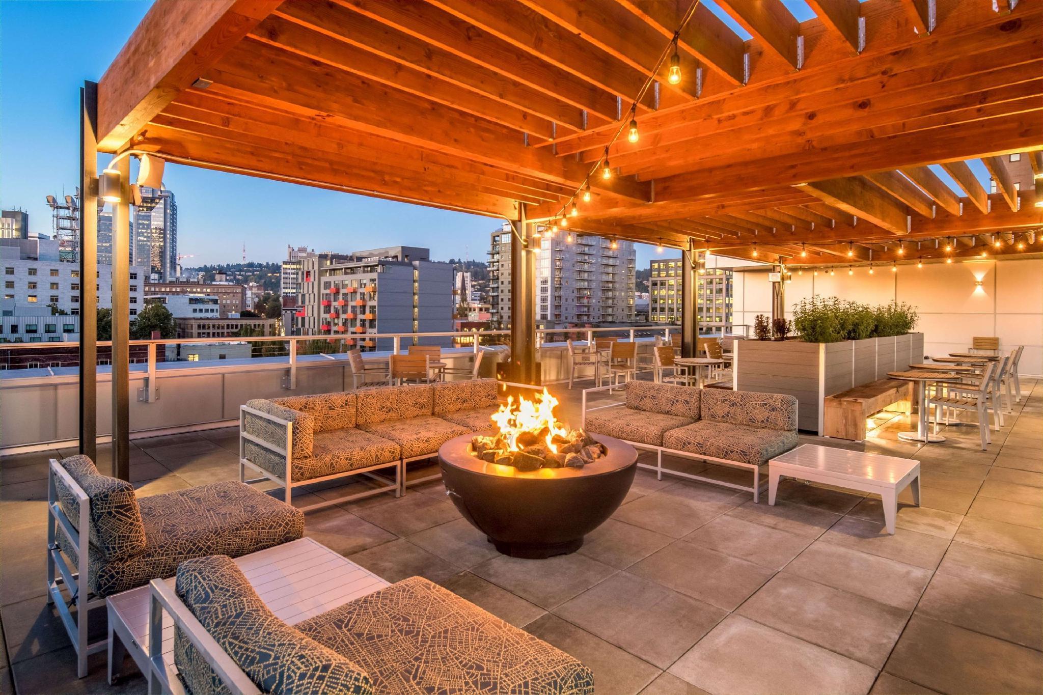 Hampton Inn And Suites By Hilton Portland-Pearl District Экстерьер фото
