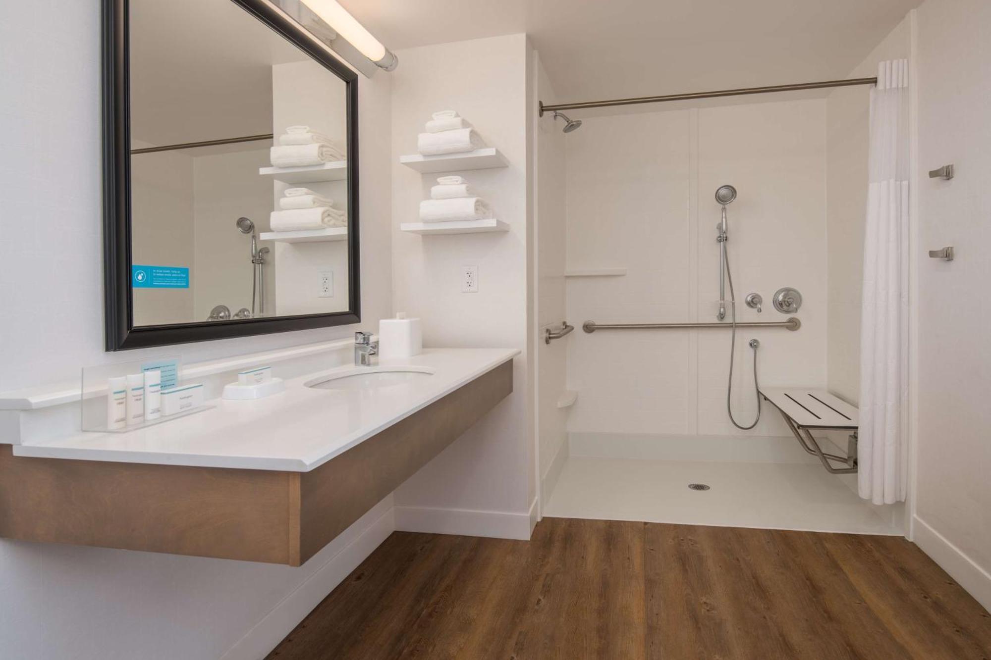 Hampton Inn And Suites By Hilton Portland-Pearl District Экстерьер фото