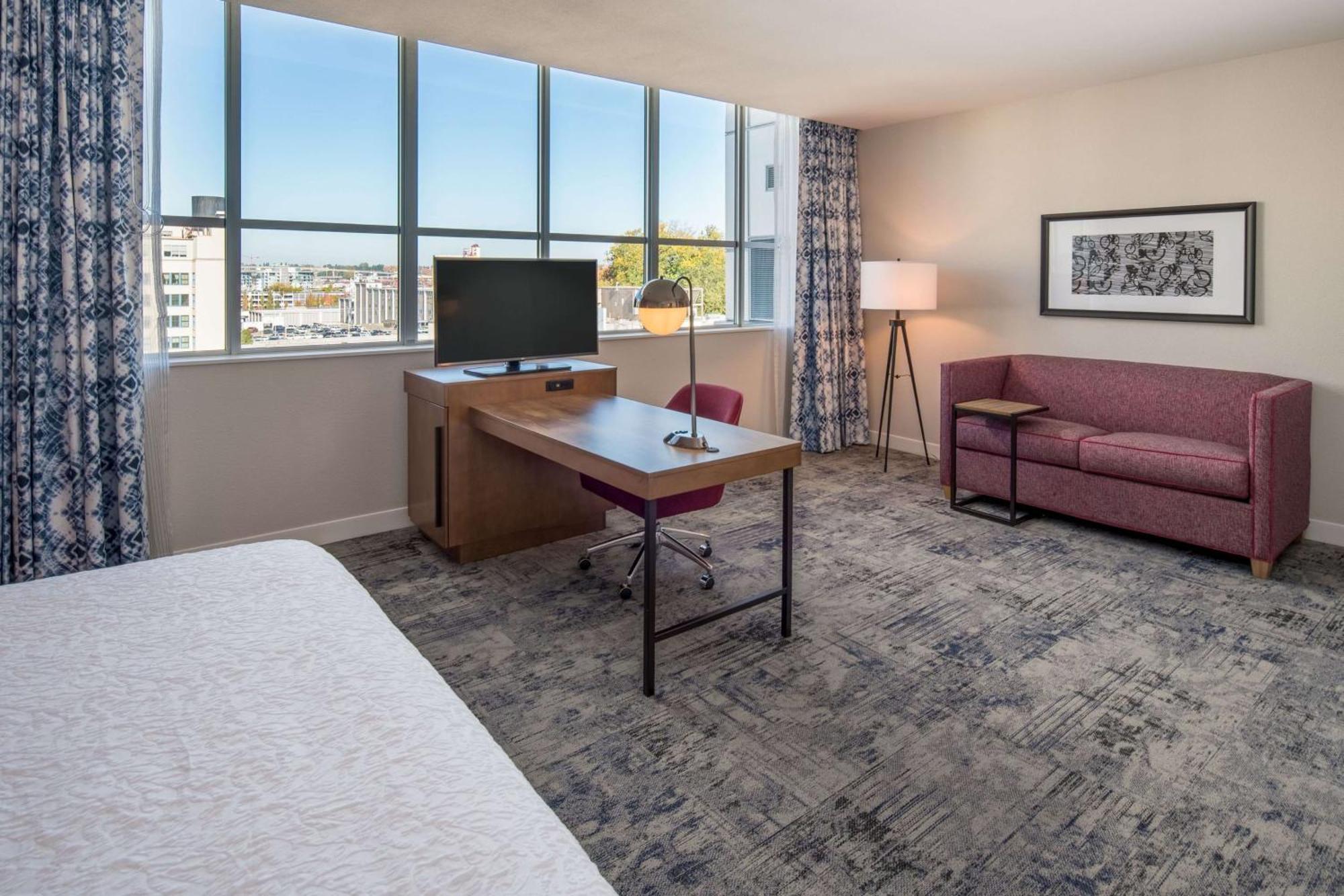 Hampton Inn And Suites By Hilton Portland-Pearl District Экстерьер фото