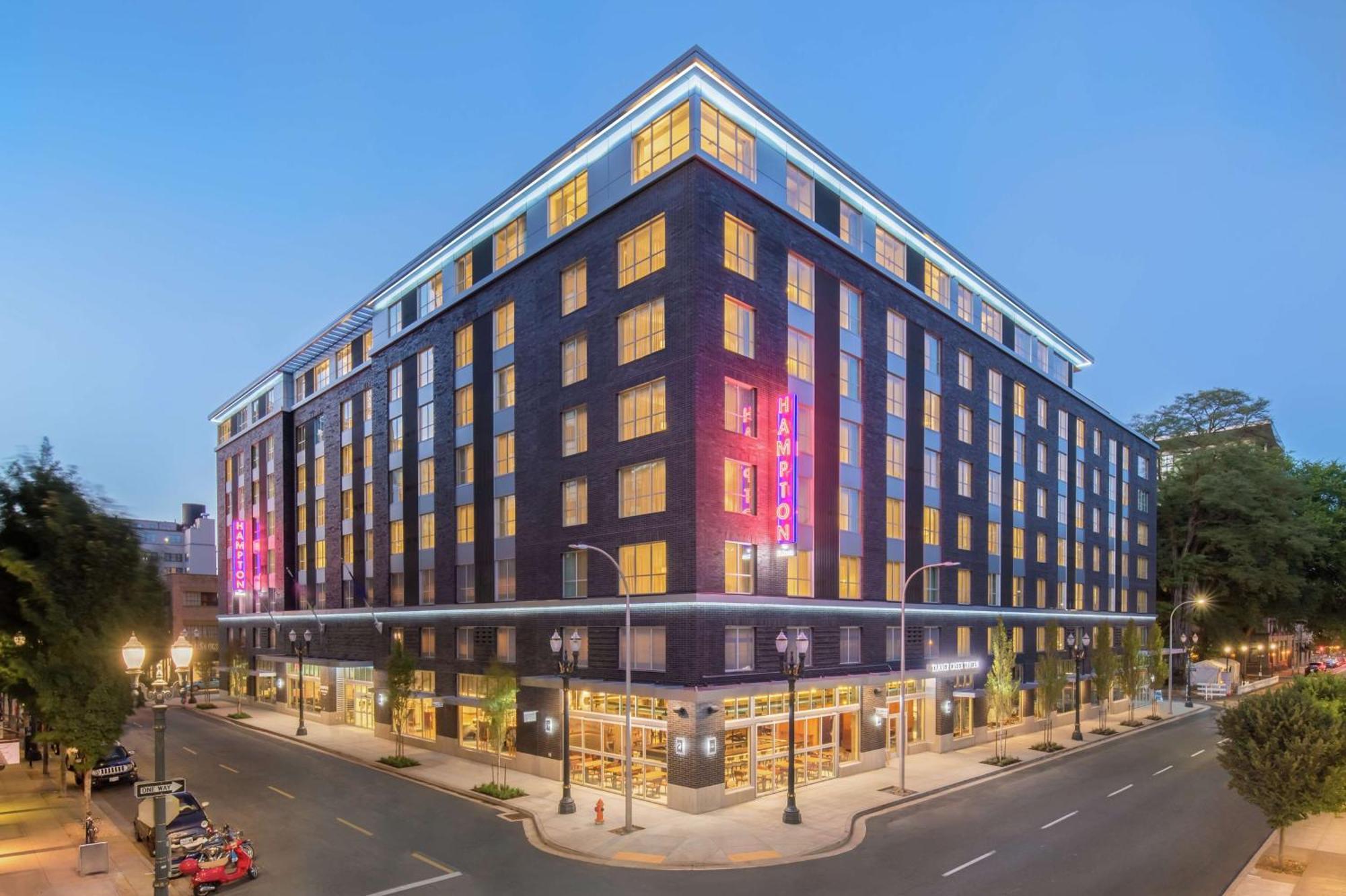 Hampton Inn And Suites By Hilton Portland-Pearl District Экстерьер фото