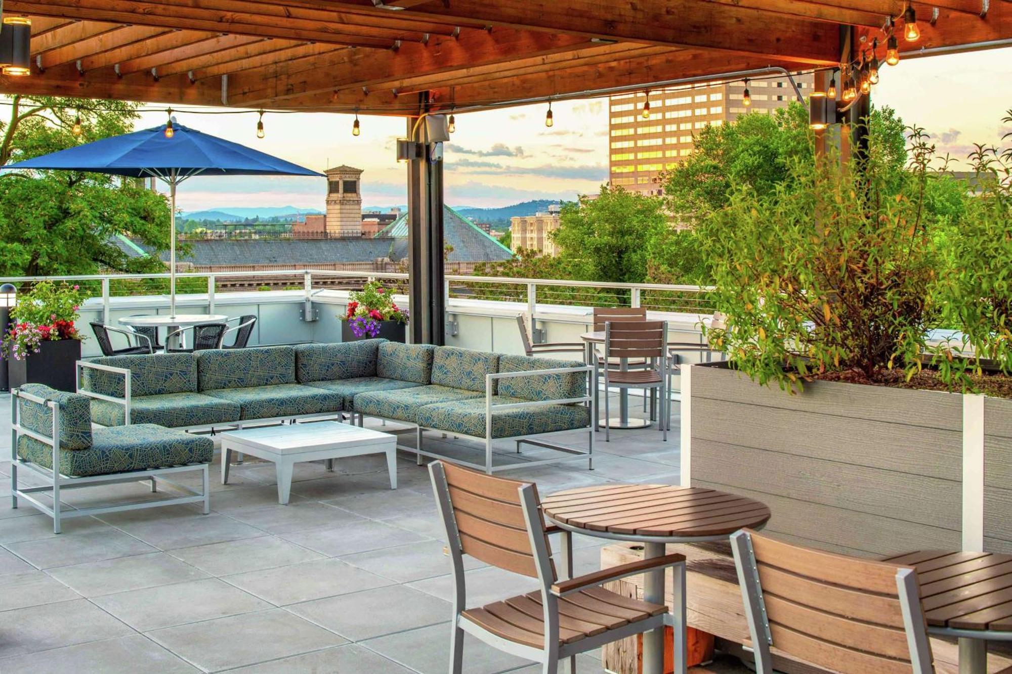 Hampton Inn And Suites By Hilton Portland-Pearl District Экстерьер фото